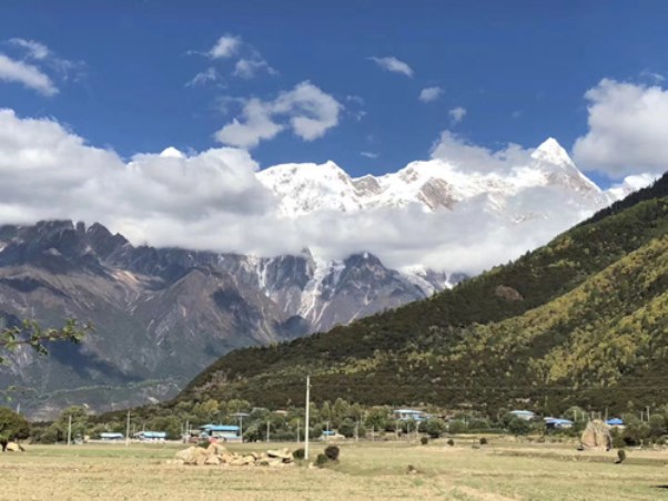 南迦巴瓦峰
