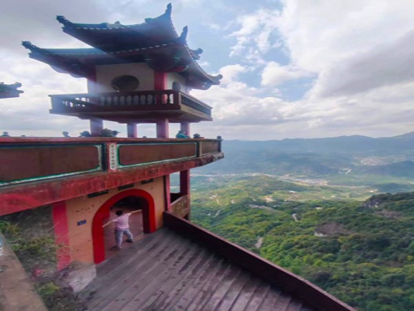 灵通岩7